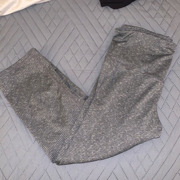 Champion Pants - Gray and white striped leggings - cropped